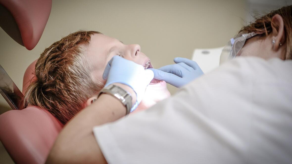 dentist-428646_1920