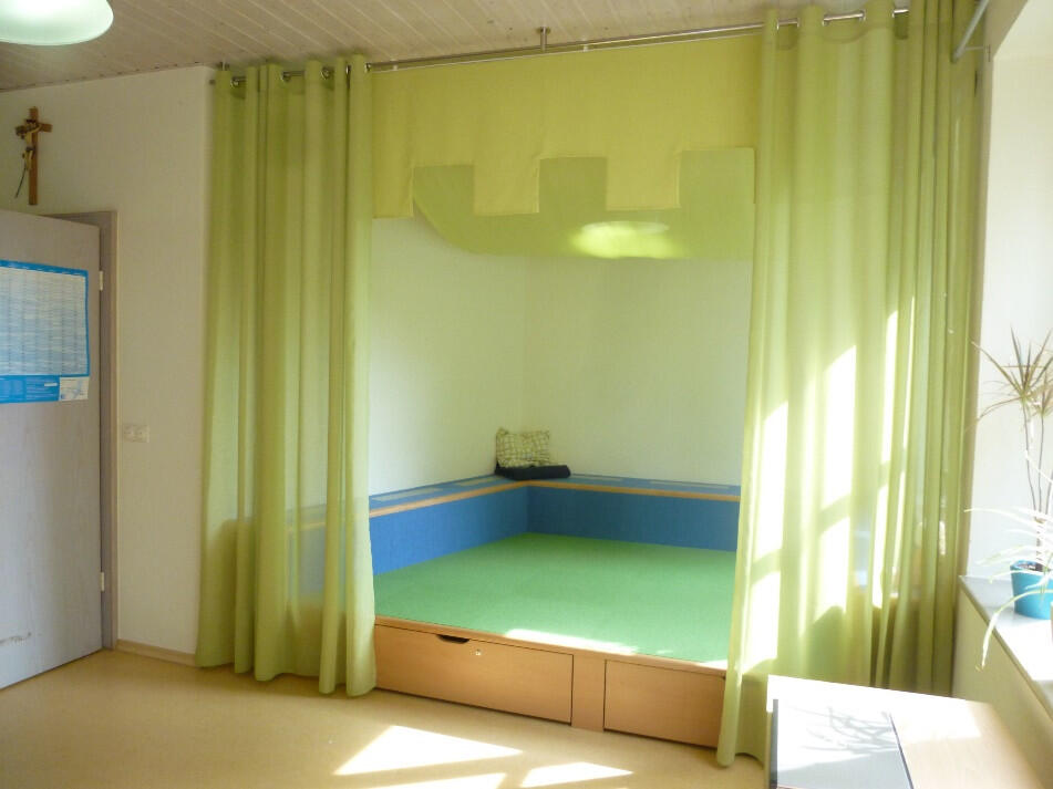 kiga_li_innen_01_ruhepodest