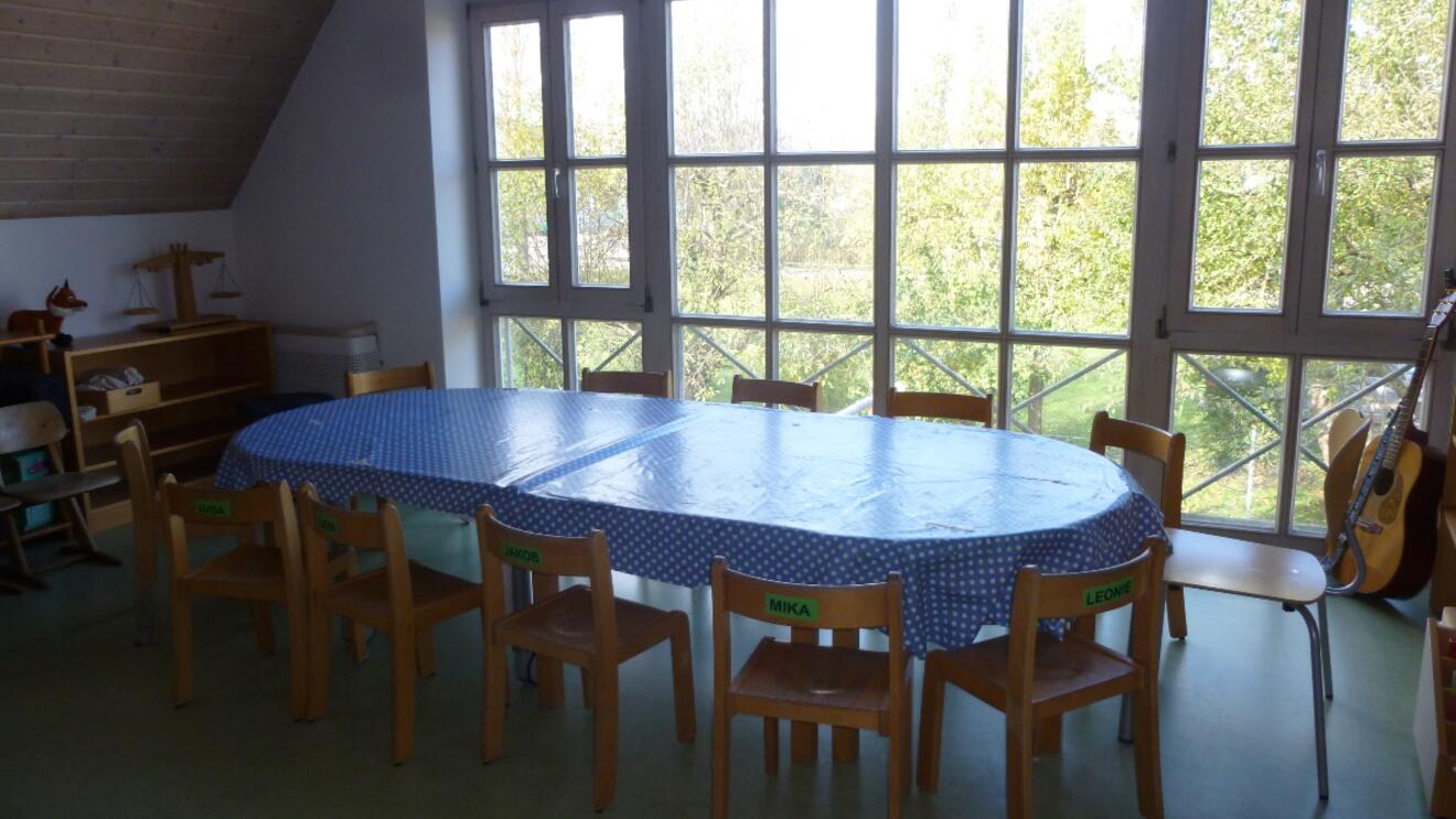 kiga_li_innen_06_vorschultisch